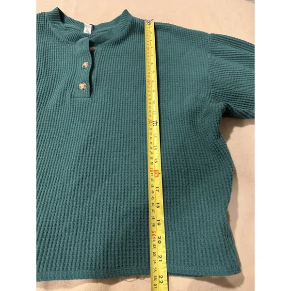 Old Navy Oversize Cozy Waffle Knit Cropped Henley Green Sz L - Image 6