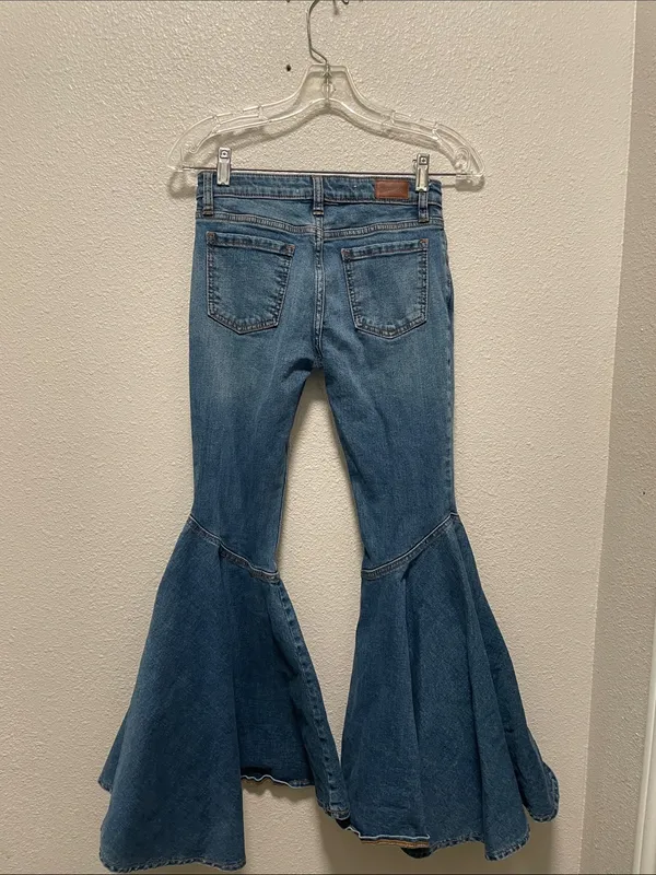 Shyanne Light Blue Flare Panel Jeans - Image 5