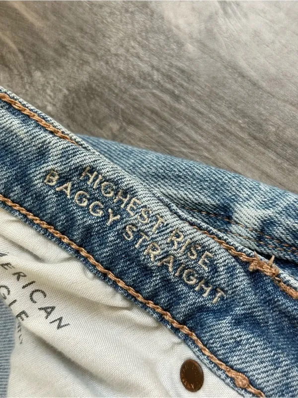 American Eagle Highest Rise Baggy Straight Jeans Destroyed 14 Strigid - Image 4