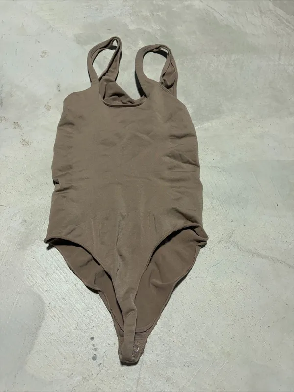 Yitty Ruched tank top bodysuit in Taupe XL/XXL - Image 3