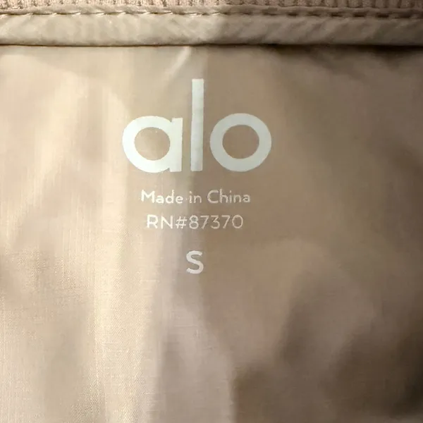ALO Yoga Off Duty Bomber Jacket Small Gravel Taupe Down Puffer Cropped Womens - Image 6