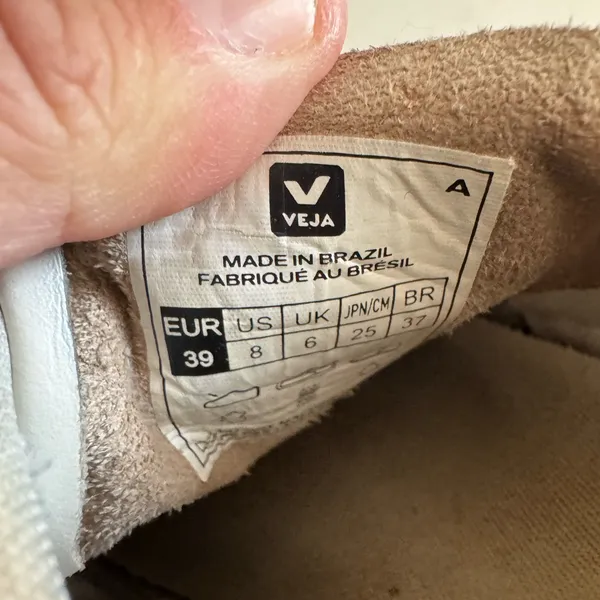 Veja‎ women’s Campo sneakers size 39 (US8) - Image 9