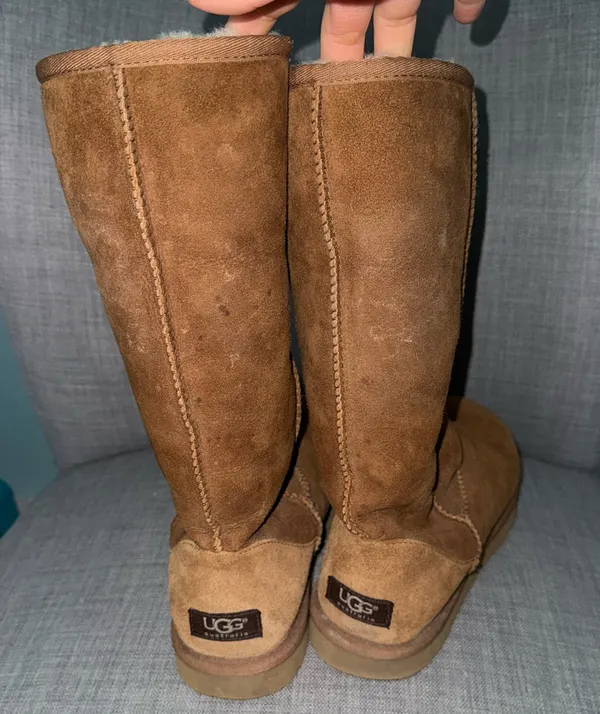 Women’s Ugg Classic II boots tall chestnut brown size 9 - Image 8