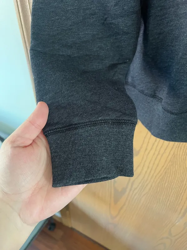 Old Navy Cropped Sweatshirt - Image 4
