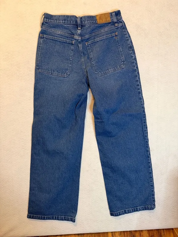 Madewell The Perfect Vintage Wide-Leg Patch Pocket Jeans in Edgerly Wash size 28 - Image 2