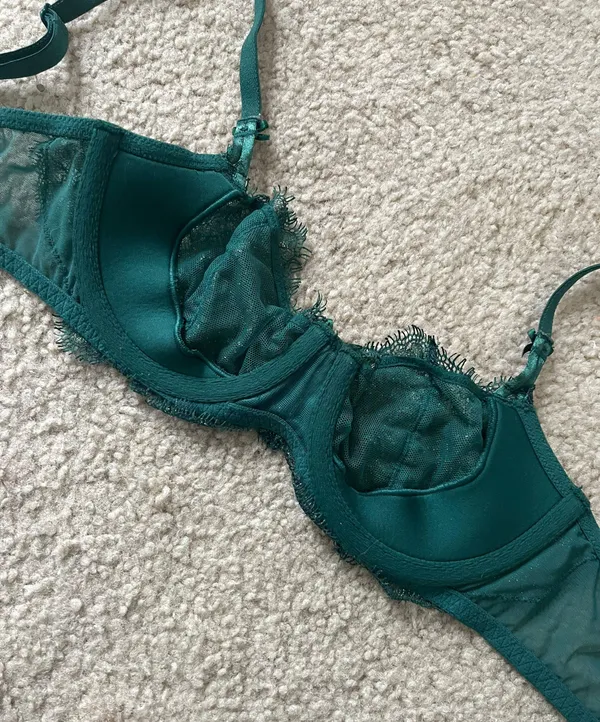 Victoria's Secret Bra - Image 2