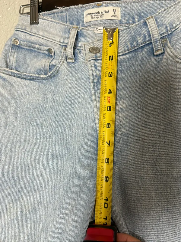 Abercrombie & Fitch The '90s Straight Ultra High Rise Curve Love Jeans size 26 - Image 6