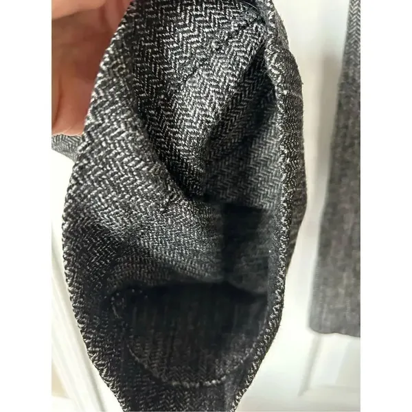 Express gray/black and white pants size 2r warm - Image 6