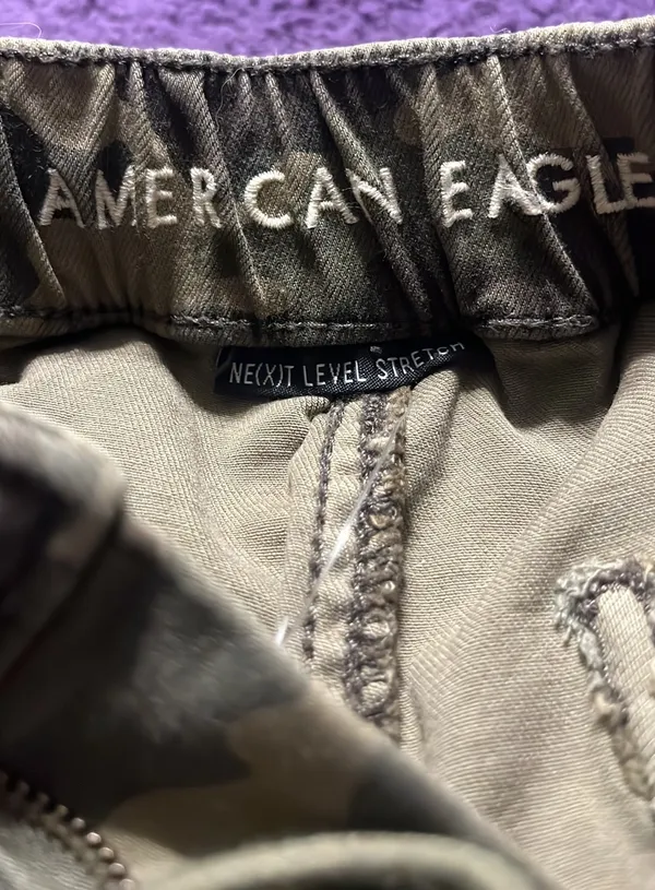 American Eagle Camo Jogger - Image 3