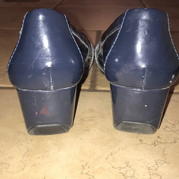Marc Fisher Navy patent leather wedges - Image 3