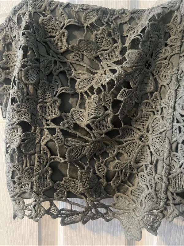 She + Sky Gray Floral Crochet Lace Camisole - Image 3