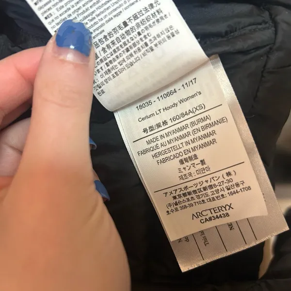 Arcteryx Women’s Cerium LT Hoody Down Puffer Coat black XS - Image 9