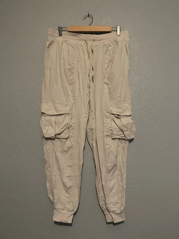 Lululemon Dance Studio Mid-Rise Cargo Joggers - Image 5