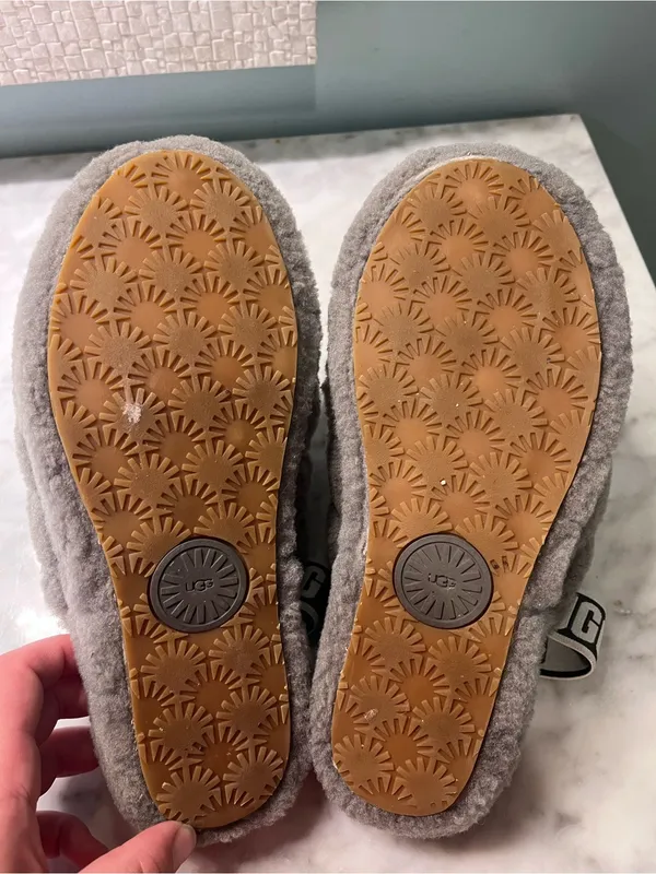 UGG Plush Quilted Gray Fluff Slide with Branded Strap - Image 9