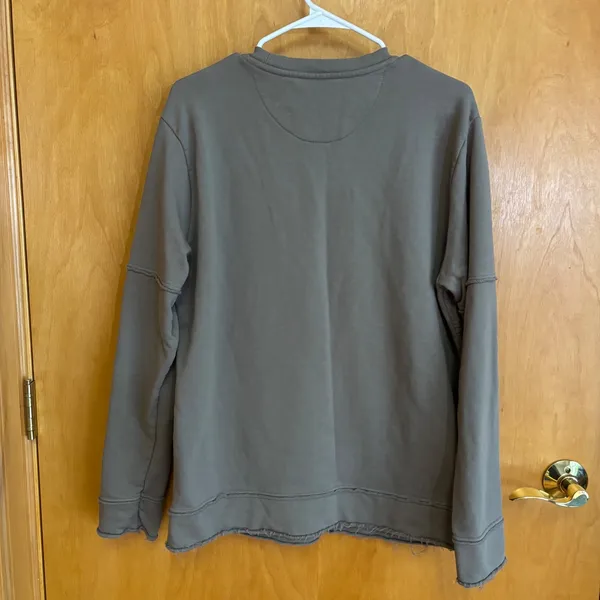 LQD MDM Pocket Crewneck Sweatshirt Gray‎ Womens Medium Raw Hem Detail - Image 2
