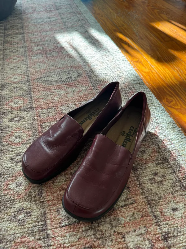 Red Leather Loafers Size 9 - Image 2
