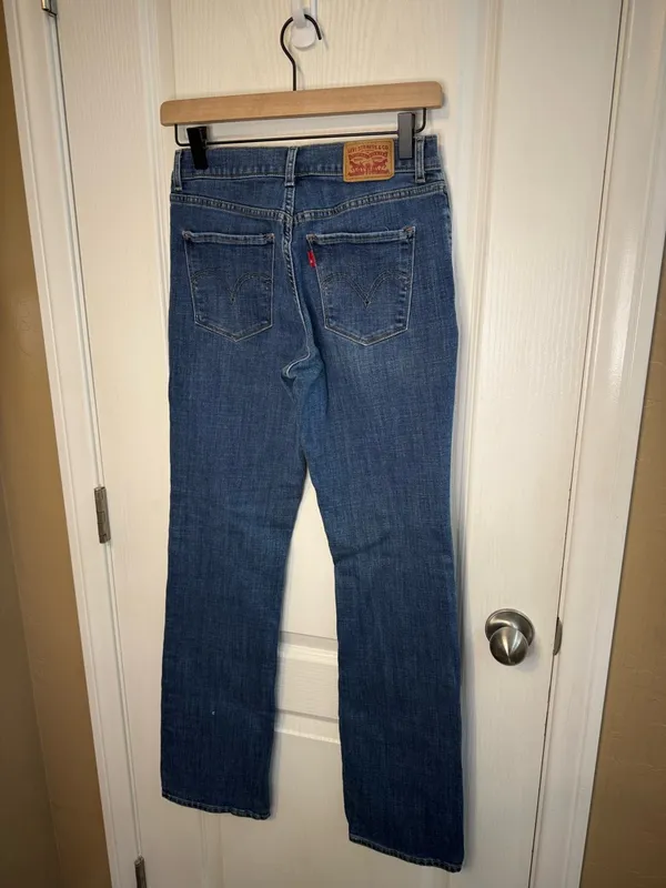 Women's Mid-Rise Blue Wide-Leg Jeans - Image 4
