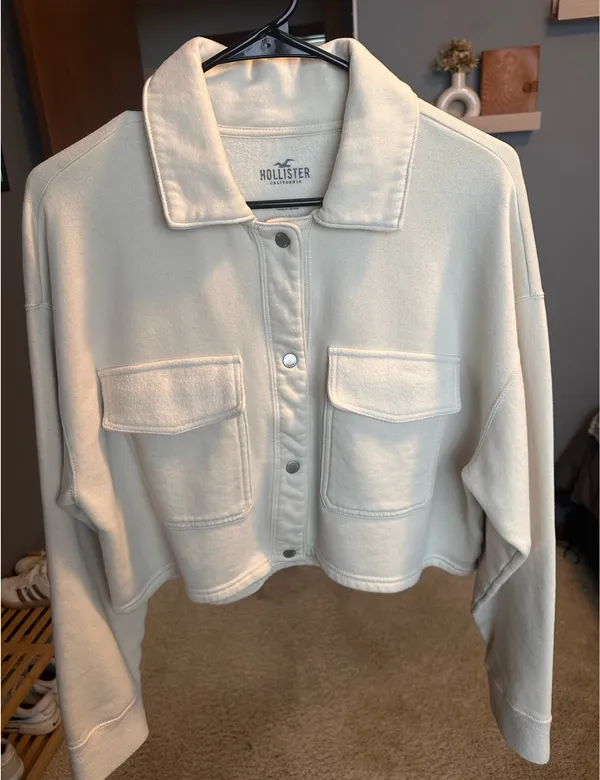 Hollister Cream Shacket - Image 2