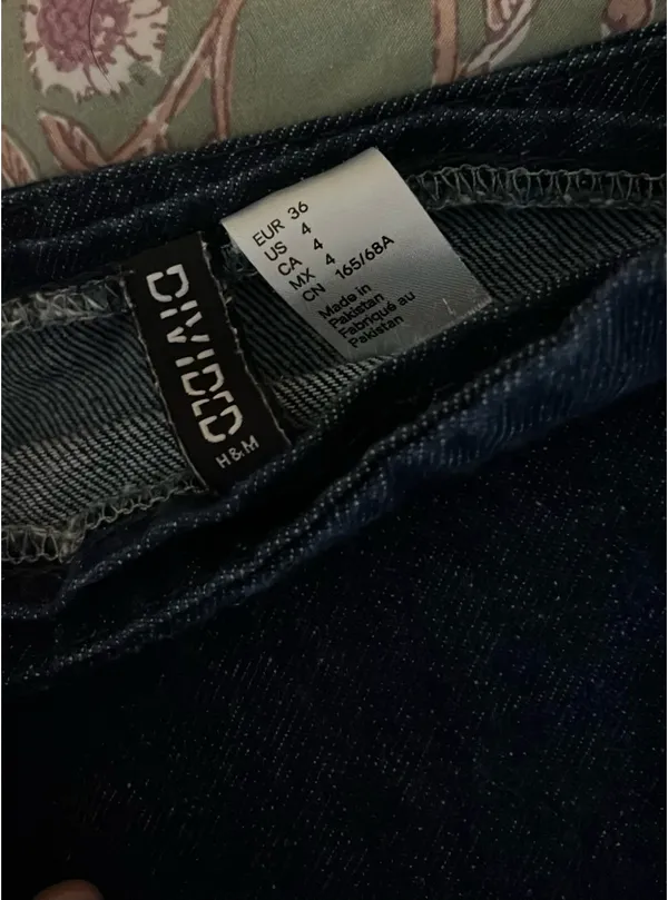 H&M Denim Skirt Mini - Image 3