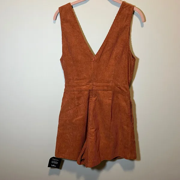 Lulus Rust Orange Corduroy Wrap Romper D-Ring Belt Pockets Medium NWT - Image 11