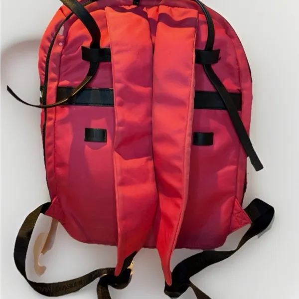 Steve Madden Bold pink Backpack - Image 2