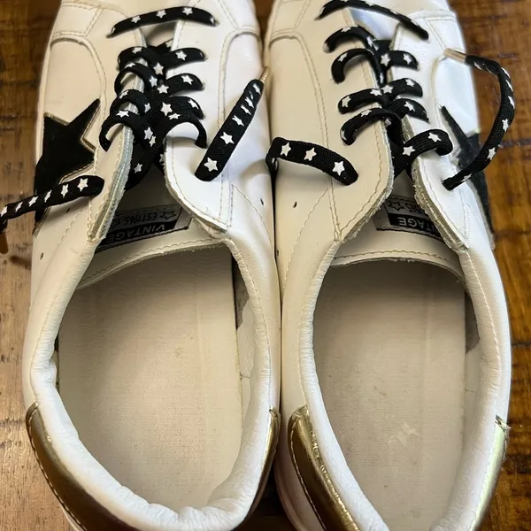 Vintage Havana Shoes with Black Star Laces - Image 5