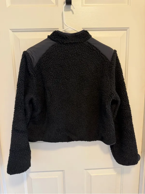 Outdoor Voices Candy Fleece Jacket Black Size Small - Image 4