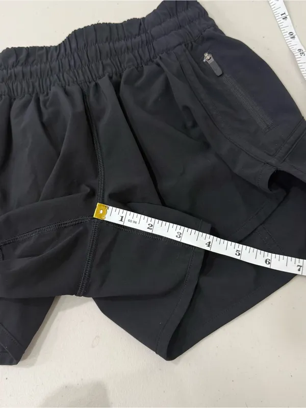 Lululemon Hotty Hot High-Rise Lined Short 2.5” - Navy Size 4 - Image 7