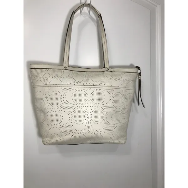 Coach Signature Stripe Perforated Leather Shoulder Bag Tote EUC - Image 2