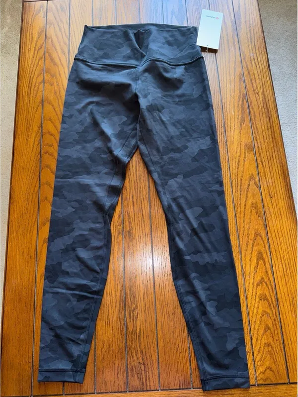 Lululemon Align High Rise 28” Heritage Camo Deep Coal Black Size 10 NWT - Image 3