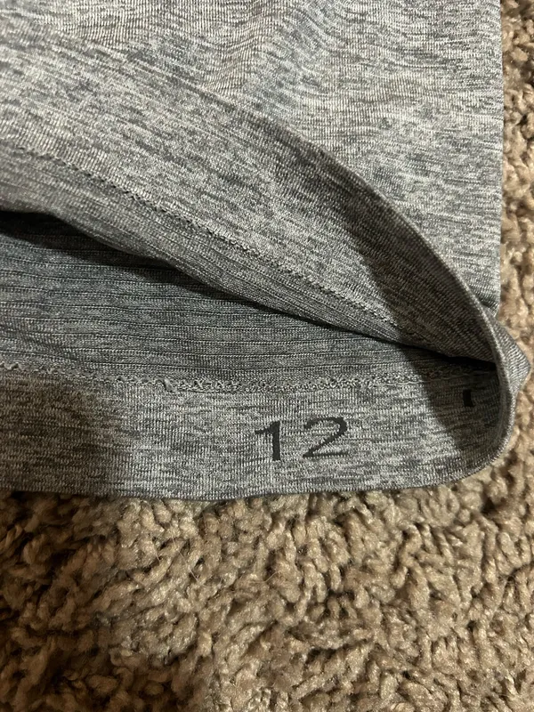 Lululemon Swiftly Tech Long Sleeve - Image 3