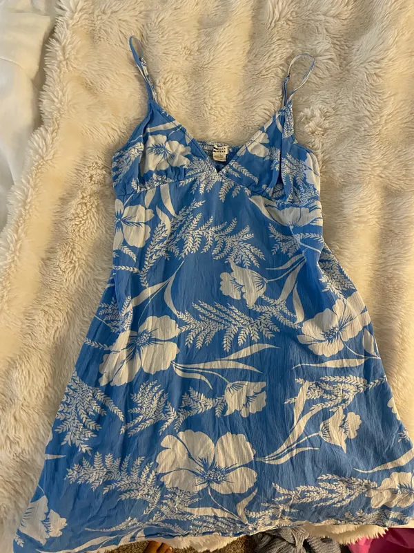 Billabong Dress Floral - Image 3