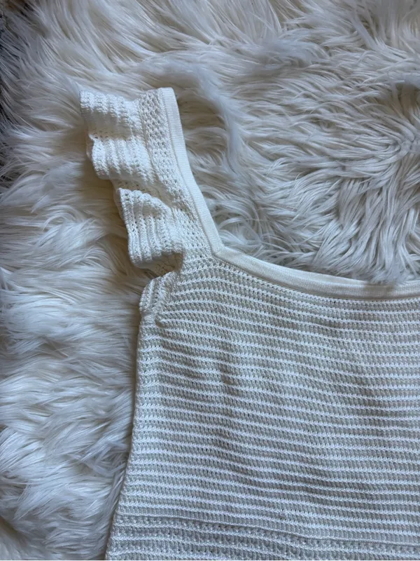 GAP open knit flutter sleeve top - Image 4