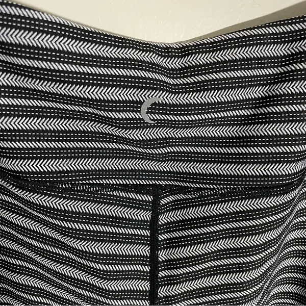Zyia Black Aztec Adrenaline Leggings - Image 6