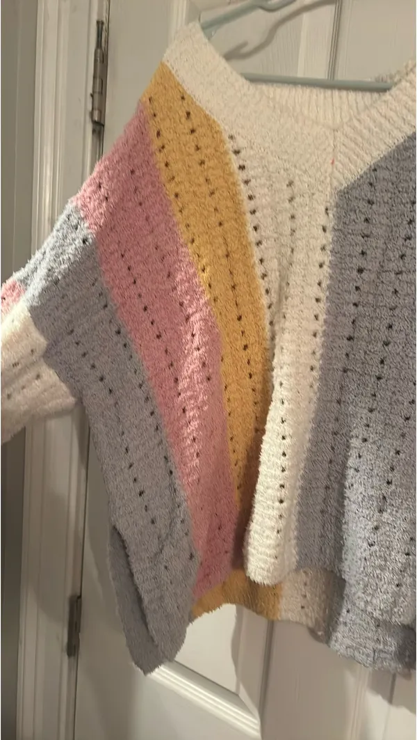 Boutique Color Block Sweater Oversized - Image 2