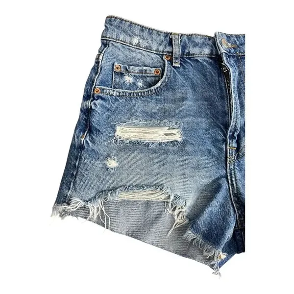 ZARA Blue Denim Distressed Shorts Size 6 Cotton High-Rise Raw-Hem Summer Beach - Image 2