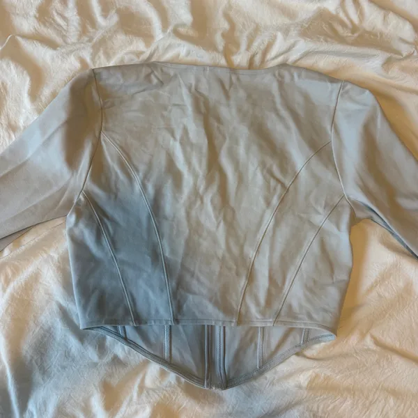 Aritzia Sunday Best Maverick Long Sleeve Top - Image 4