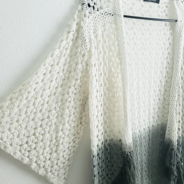 Young Fabulous and Broke Peer Tree Crochet Fringe Ombre Cardigan Sweater - Image 4