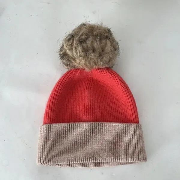 Anthropologie Norla Canada Pom Pom knit hat Pink - Image 3