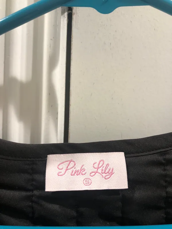 Pink lily quilted vest - Image 2