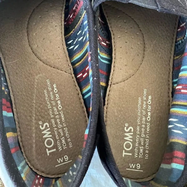 Toms Womens Classics Canvas Alpargata Slip-Ons 10002472 Black On Black sz W9 - Image 4