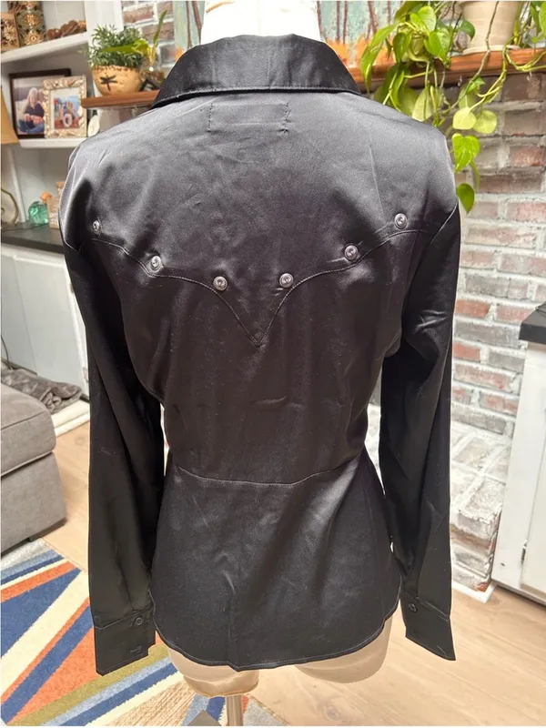 Idyllwind Miranda Lambert black tie front Western studded button up blouse Small - Image 2