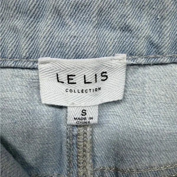 Le Lis Collection Light Wash Denim Midi Skirt with Front Slit - Size S - Image 4