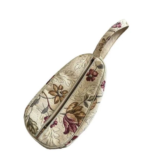 VINTAGE Brocade Floral Travel Toiletry Shoe Bag - Image 4