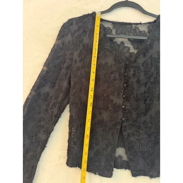 Commense Black Sheer Eyelash Textured‎ Button Up Top Long Flare Sleeve XS - Image 3