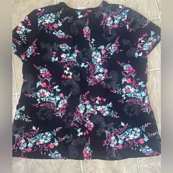 Scrubstar Black Floral Scrub Top - Image 2