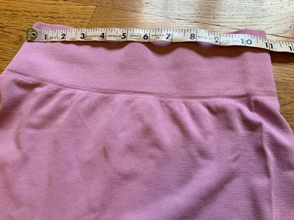 Seamless Crop Top & Biker Short Set size S - Image 10