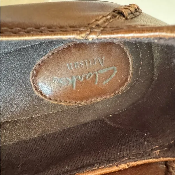 Clarks Artisan Mill Town Leather Loafers‎ in Brown Size 7.5N - Image 3