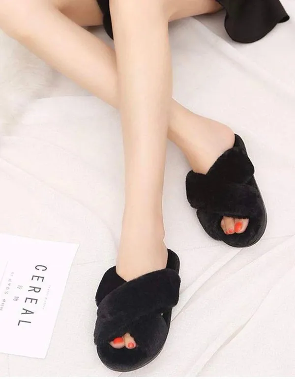 Black Slippers Size 8.5 - Image 3