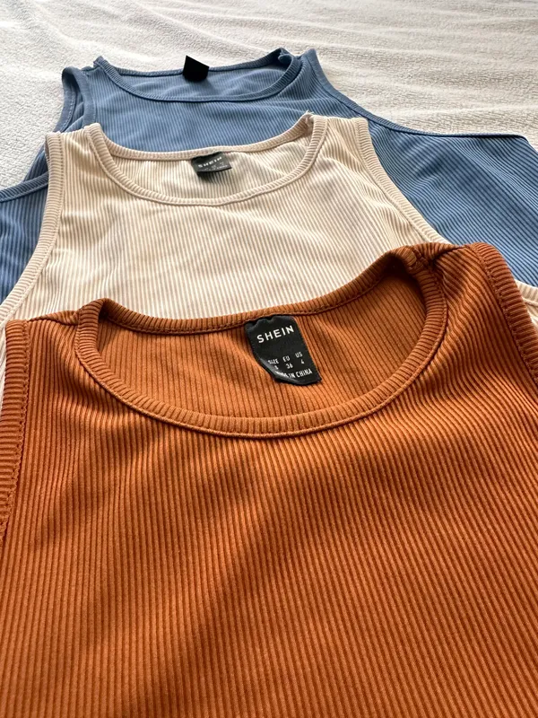3  Ribbed Crop Tanks - Image 2